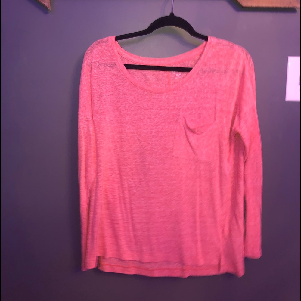 thin long sleeve blouse
